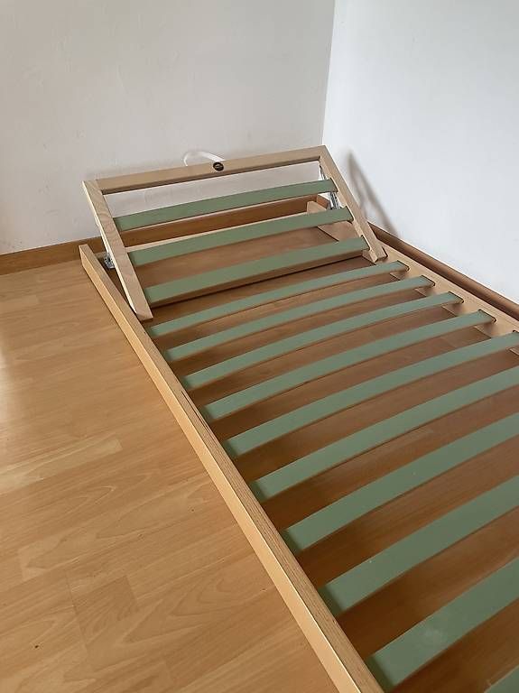 Sommiers: Bett / Lattenrost  – D'occasion à Oberburg par Sina.B