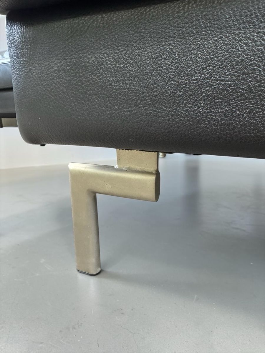 Sofas: Ecksofa aus echtem Nubukleder, schwarz – Gebraucht aus Bachenbülach von Sofalab.swiss 7