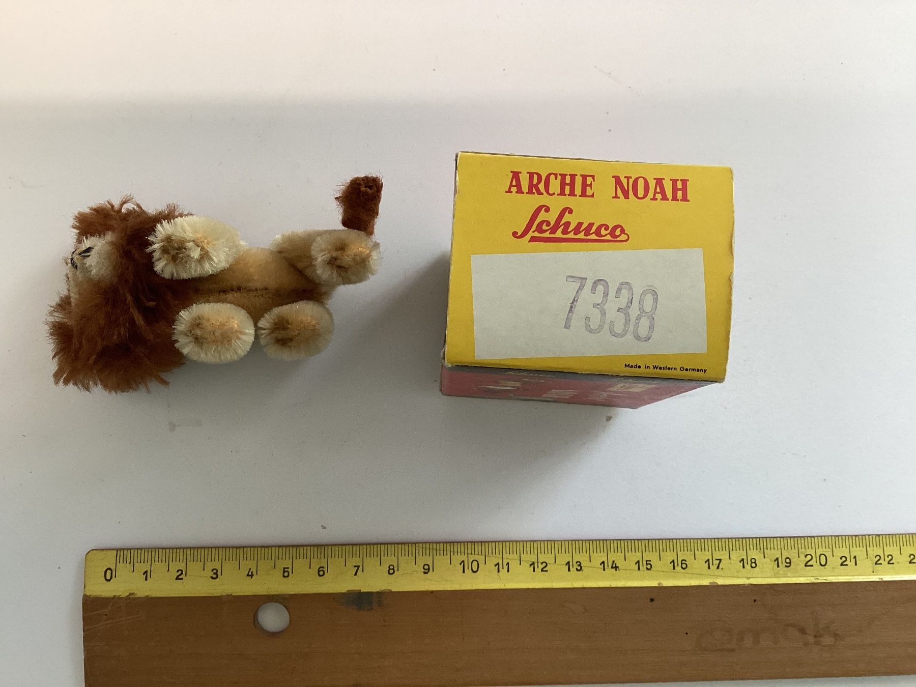 Schuco Giocattoli: Schuco Löwe Arche Noah 50/60er mit Box – Usato da Eglisau venduto da mar_5rn2 5