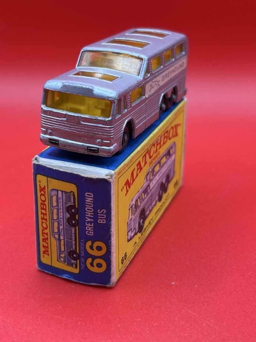 Matchbox Modellini d'auto: Matchbox Lesney Greyhound Bus No 66 – Usato da Root venduto da 156500 1