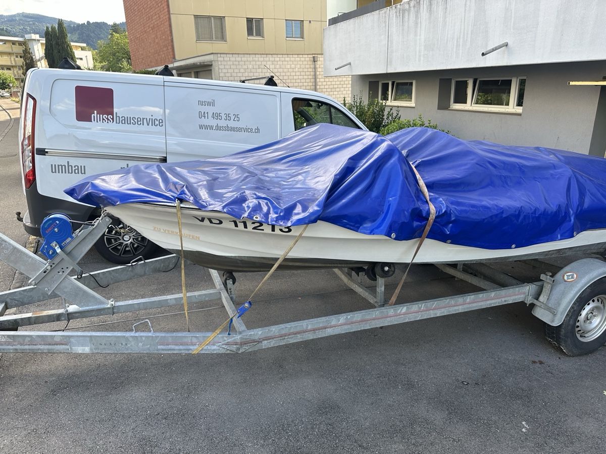 Volvo Barche: Boot mit Trailer Zustand siehe Bilder – Usato da Luzern venduto da mil_78wx