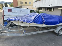Boot mit Trailer Zustand siehe Bilder