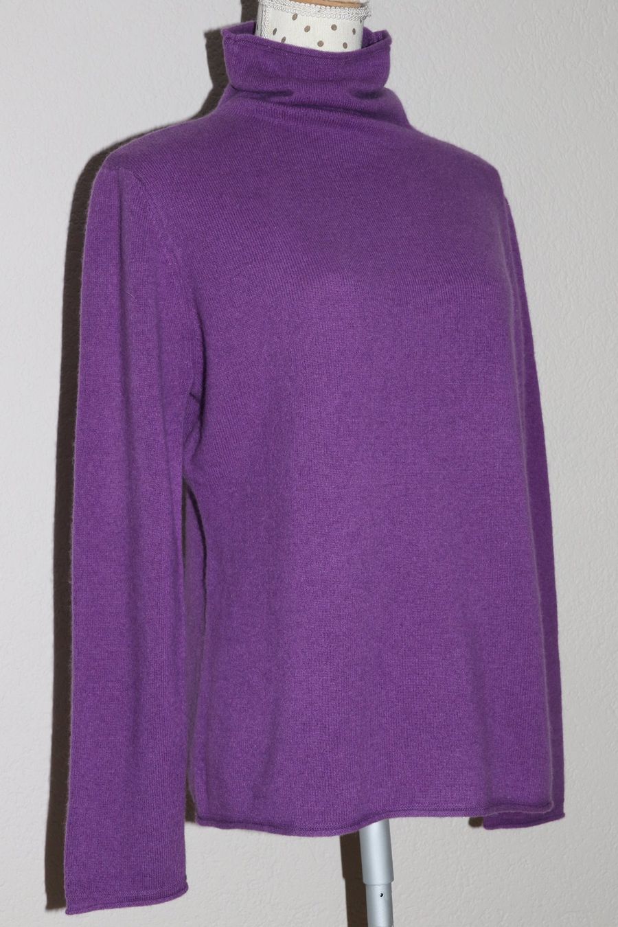 Maglioni & Felpe: Toller Pullover aus 100% Wolle Gr.M  neu – Nuovo (secondo la descrizione) da Oberwil-Lieli venduto da Svetlana28 5