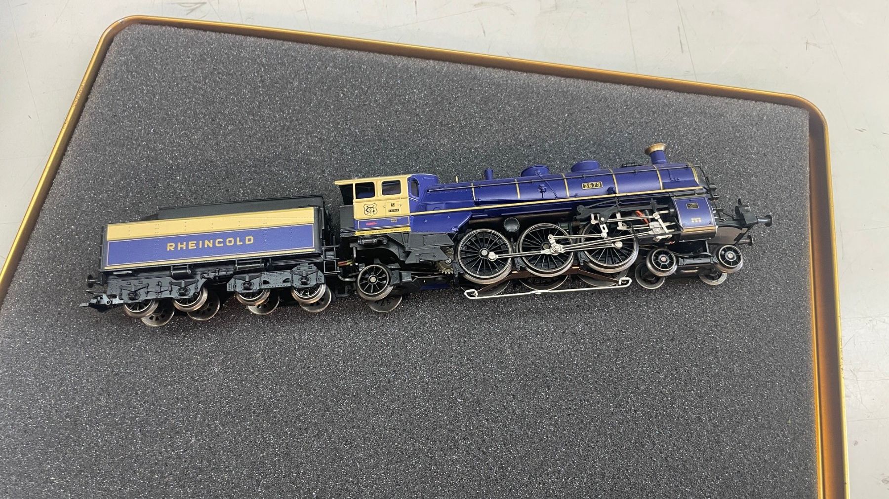 Märklin Modellini di ferrovie: Märklin HO Rheingold-Komposition – Usato da Birmensdorf ZH venduto da 6109 3