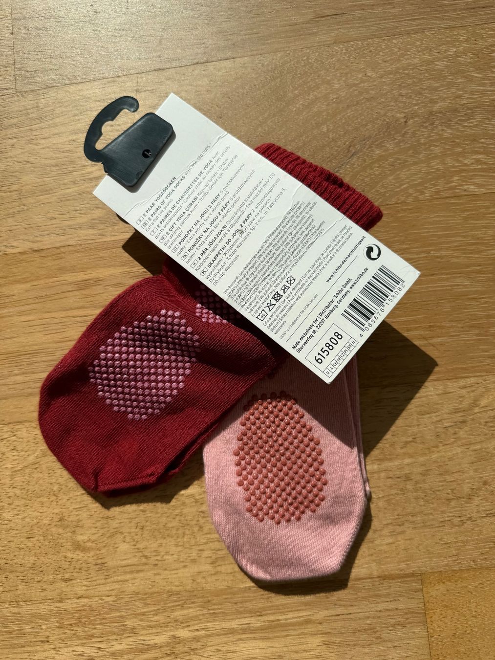 Calze: Yoga Socken mit Noppen Neu – Nuovo e nell'imballaggio originale da Stansstad venduto da InStyle8 1