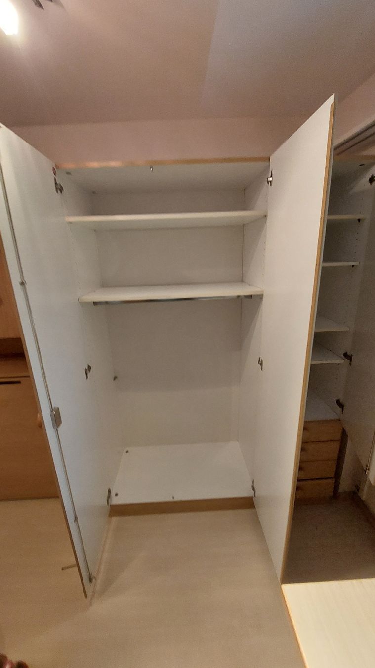 Armadi: Schrank Massivholz  – Usato da Baar venduto da max_vj55 1