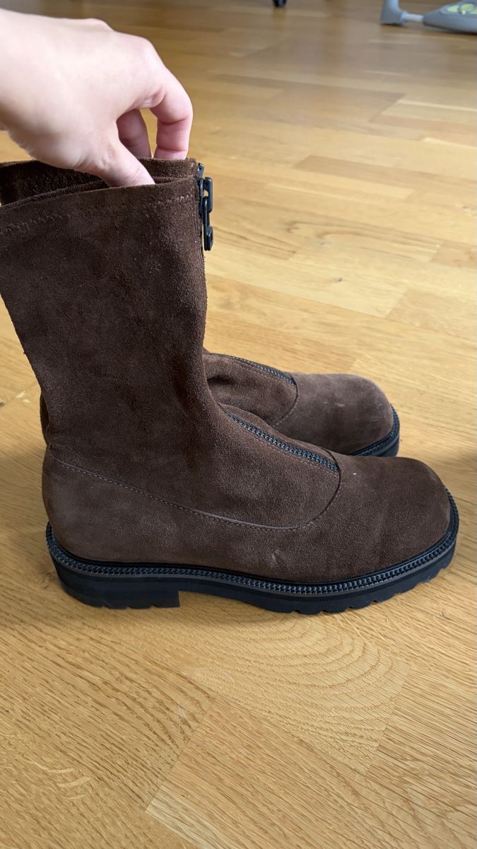 Scarpe da donna: Suede boots, 38 size – Nuovo (secondo la descrizione) da Bern venduto da sil_7ys9 1