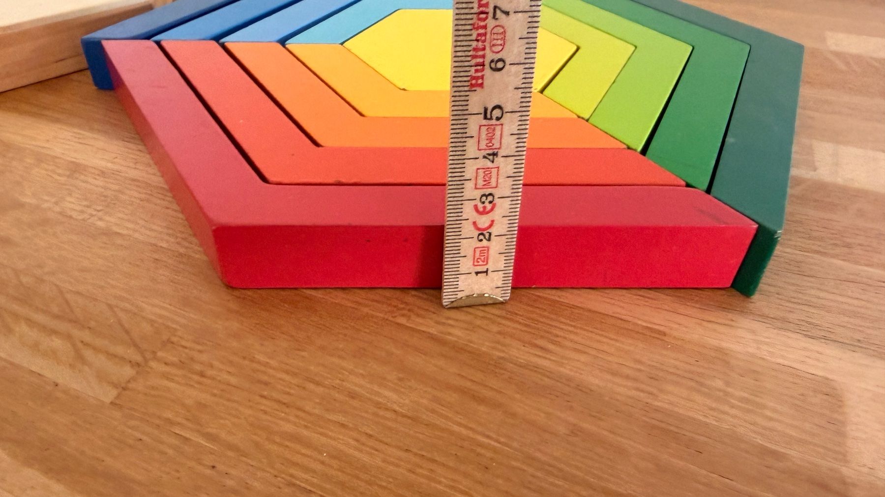 Puzzles: Puzzle - Hexagonal Steckpuzzle Holz Regenbogen Grimms – Gebraucht aus Winterthur von Secondhand-Family 4
