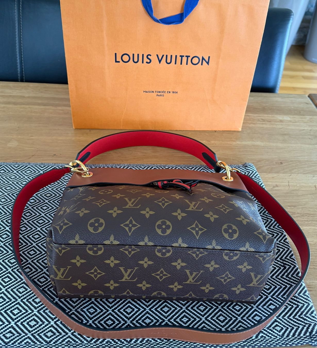 Louis Vuitton Taschen für Damen: Louis Vuitton Tuilleries Besace PM – Gebraucht aus Reinach AG von RobbisB 7