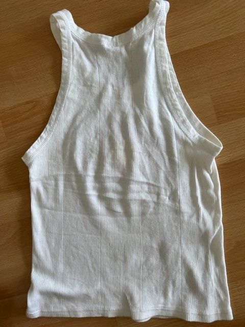 T-shirt: Muskelshirt Gr.XS – Usato da Wabern venduto da MagdalenaWabern 2