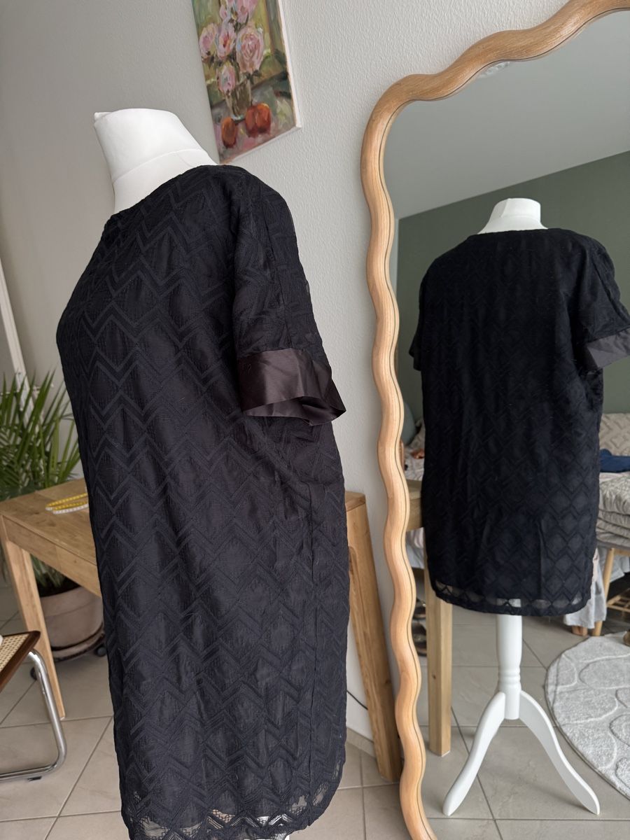 Robes: Masai Kleid schwarz – Neuf (Voir description) à Muttenz par einfach-schoen 1