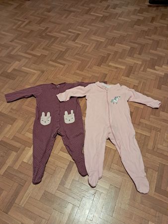 2 Pyjamas bébé fille taille 80