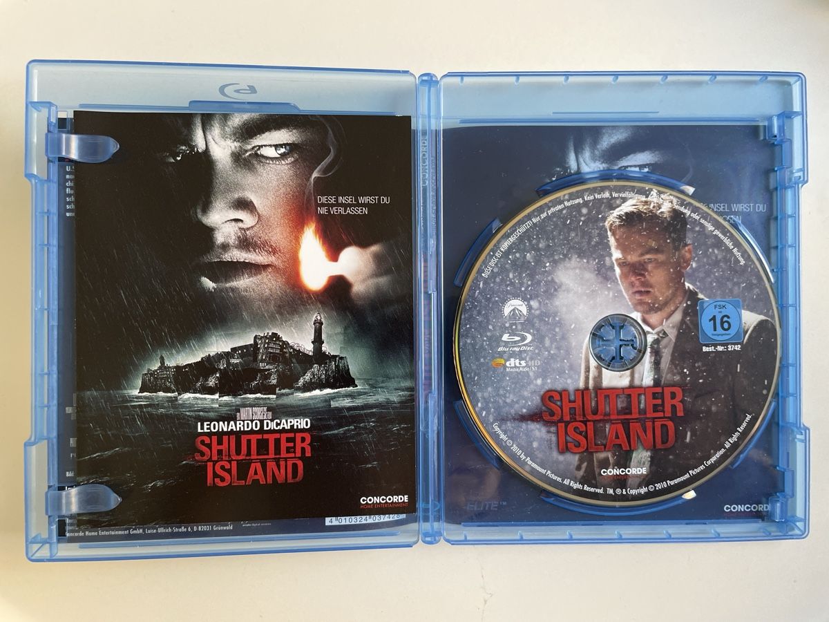 Tutti i DVDs: Shutter Island - Blu-ray – Usato da Zürich venduto da Ali-Olmi 2