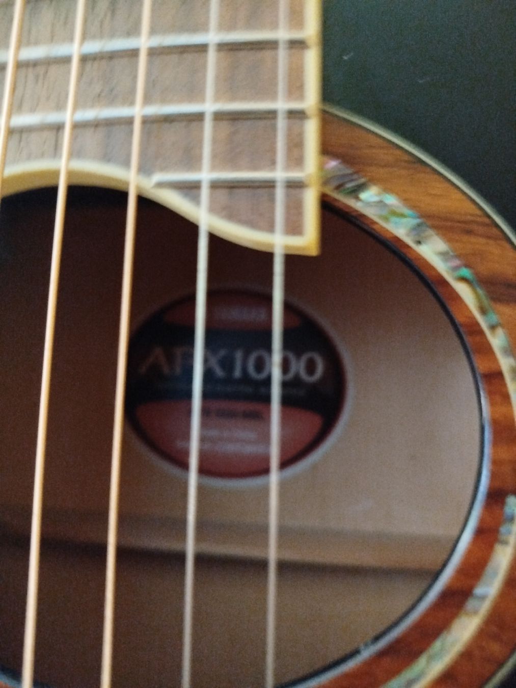 Yamaha Musikinstrumente: Gitarre Yamaha – Gebraucht aus Delémont von mos_9927 4