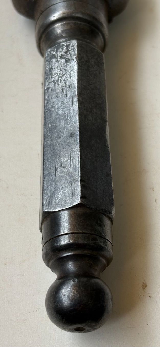 Tous les outils: ANTIKES WERKZEUG MIT PUNZE – D'occasion à Ostermundigen par wini63 3