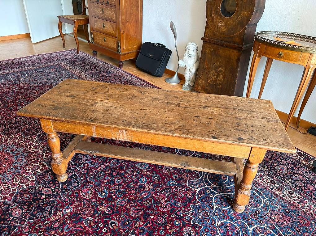 Tische: Table basse ancienne en bois massif  Authentique – Gebraucht aus Bulle von oga_r8mh