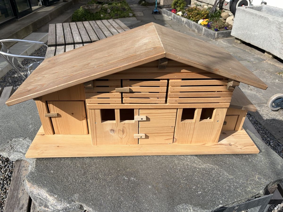 Trauffer Giocattoli: Trauffer Holzstall 144 – Usato da Luzern venduto da muell17 1