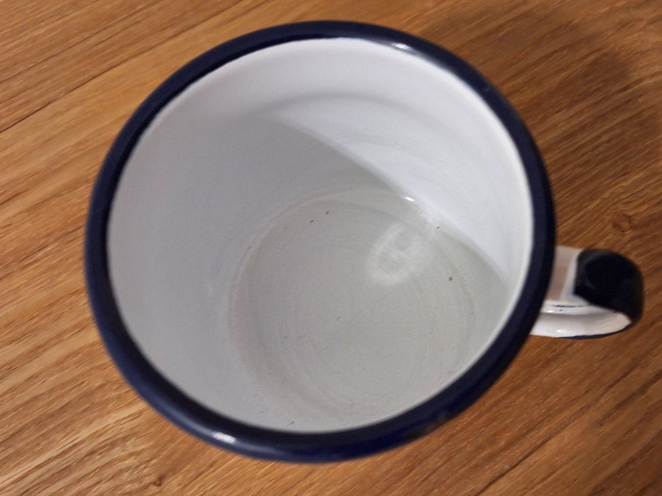 Villeroy & Boch Tazze: Email Tasse, mit Kirsch " Villeroy & Boch," Gartentasse – Usato da Arlesheim venduto da shopradl 2