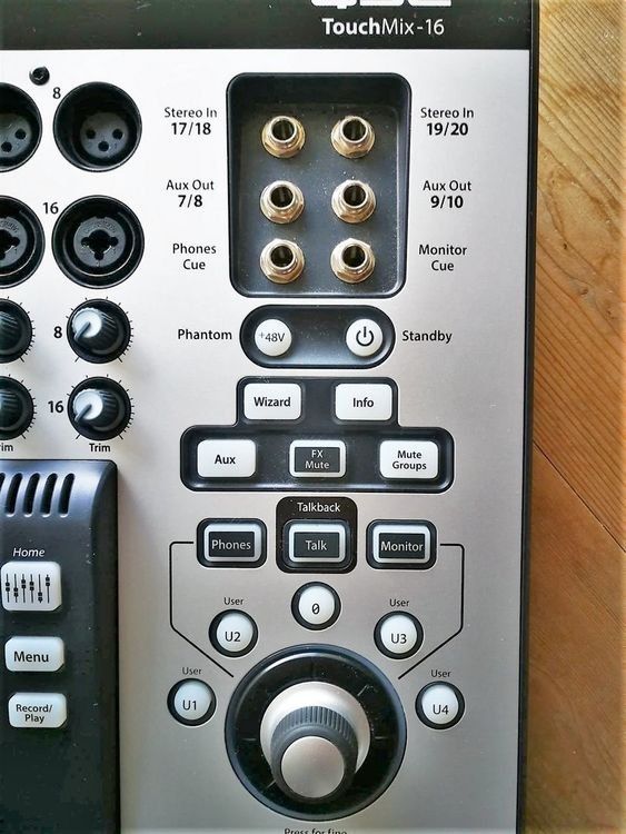 Qsc Platines de mixage: Digitalmischpult  QSC-Touchmix-16 – D'occasion à Thunstetten par Gehon 3