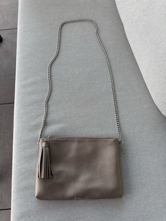 Pochette chaîne 