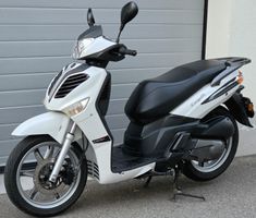 Roller 125 ab MFK&Service neue Batterie Tausch möglich ebike