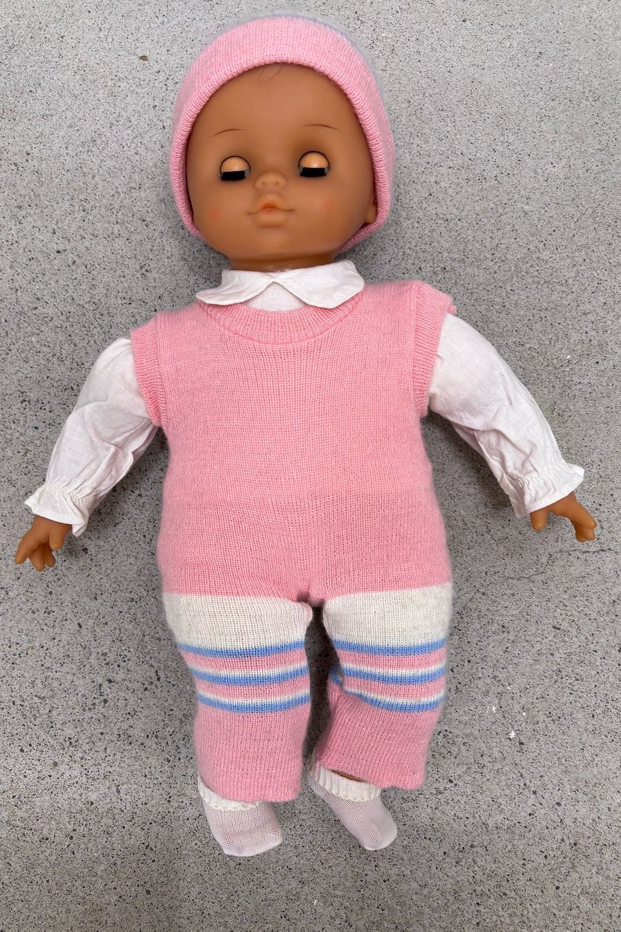Puppen: Weichkörperpuppe mit Schlafaugen – Gebraucht aus Zürich von tam_c9gv 1