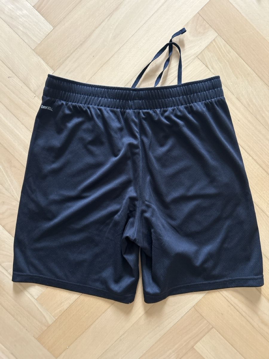 Schweizer Nati Leibchen & Hosen: PUMA SFV Schweizer Nati Set NEU ORIGINAL VERPACKT – Neu und originalverpackt aus Luzern von Sunnysmile0511 6