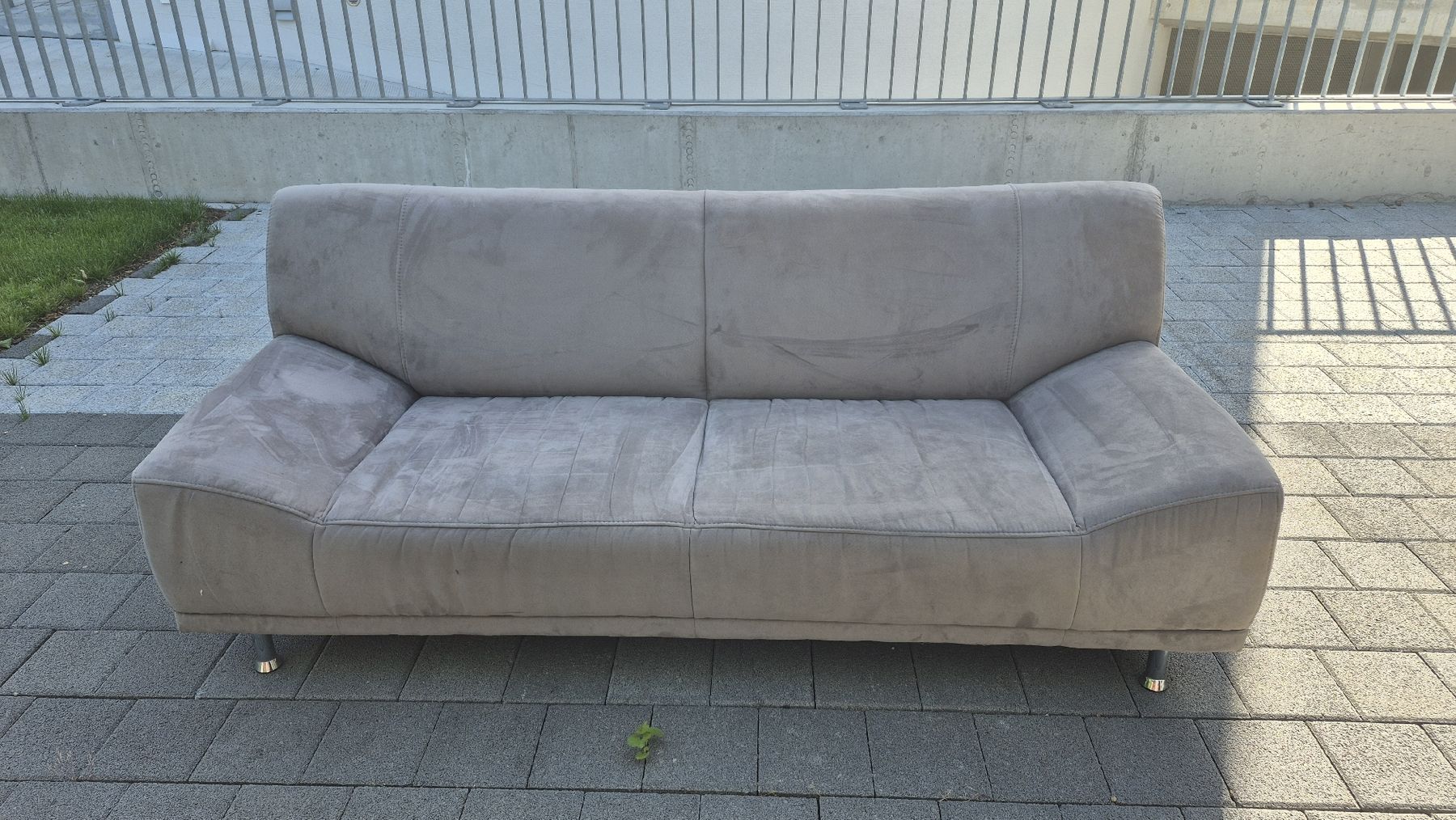 Divani: Gemütliches 3er Sofa, kaum gebraucht – Usato da Dübendorf venduto da maxdedax