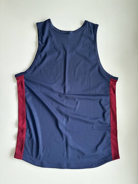 Adidas Canottiere & Pantaloni: KOSTENLOS VERSAND/ Basketballjersey – Nuovo (secondo la descrizione) da Davos Platz venduto da Davos.SB 1