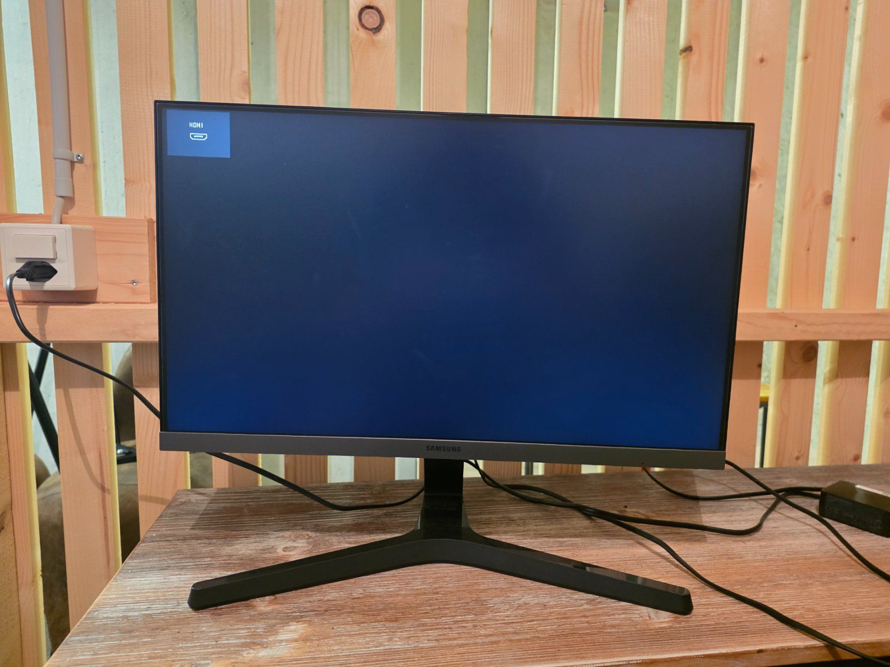 Monitore: ÉCRAN PC SAMSUNG 22" FULL HD – Gebraucht aus Thierrens von coc_vk62