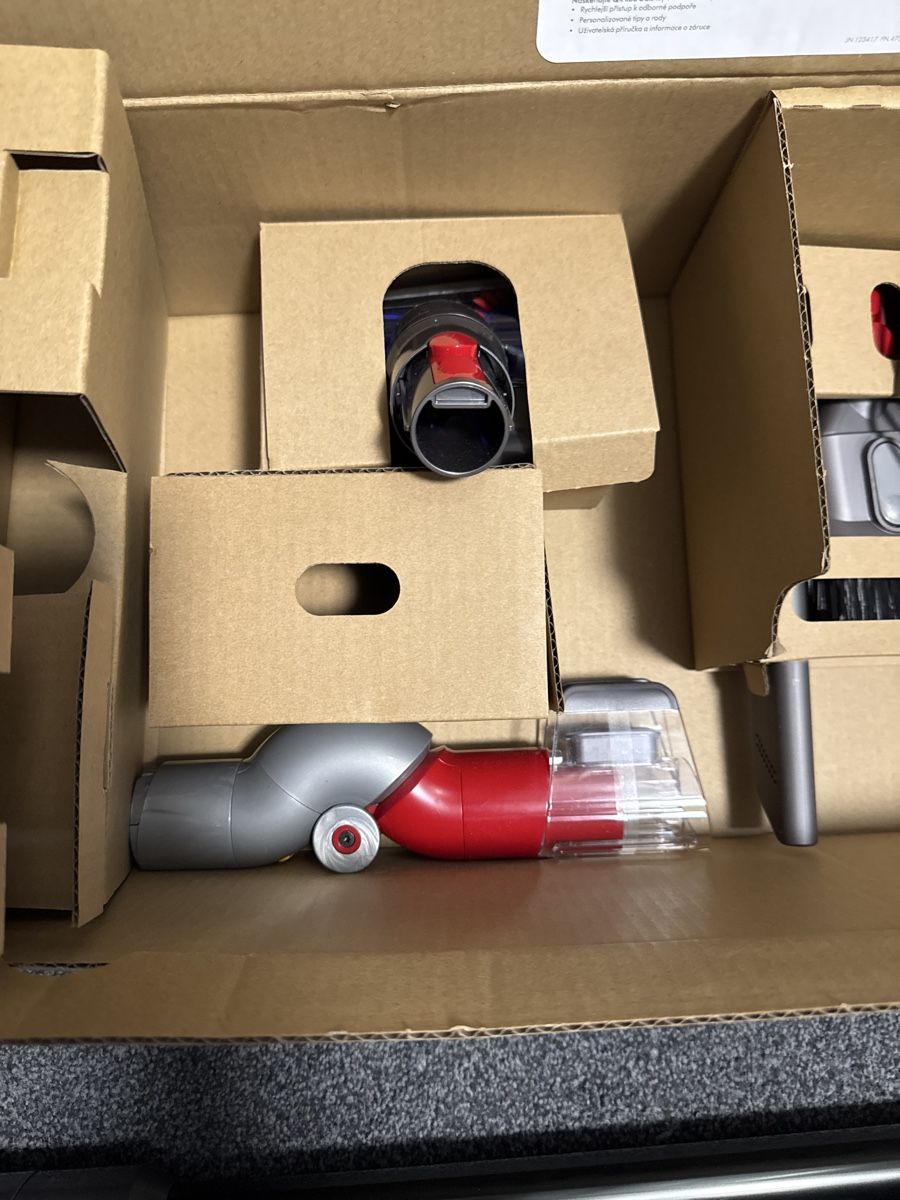 Dyson Aspirapolveri & Accessori: Dyson V12 Detect™ Slim Absolute – Usato da Landquart venduto da Nnf007 4