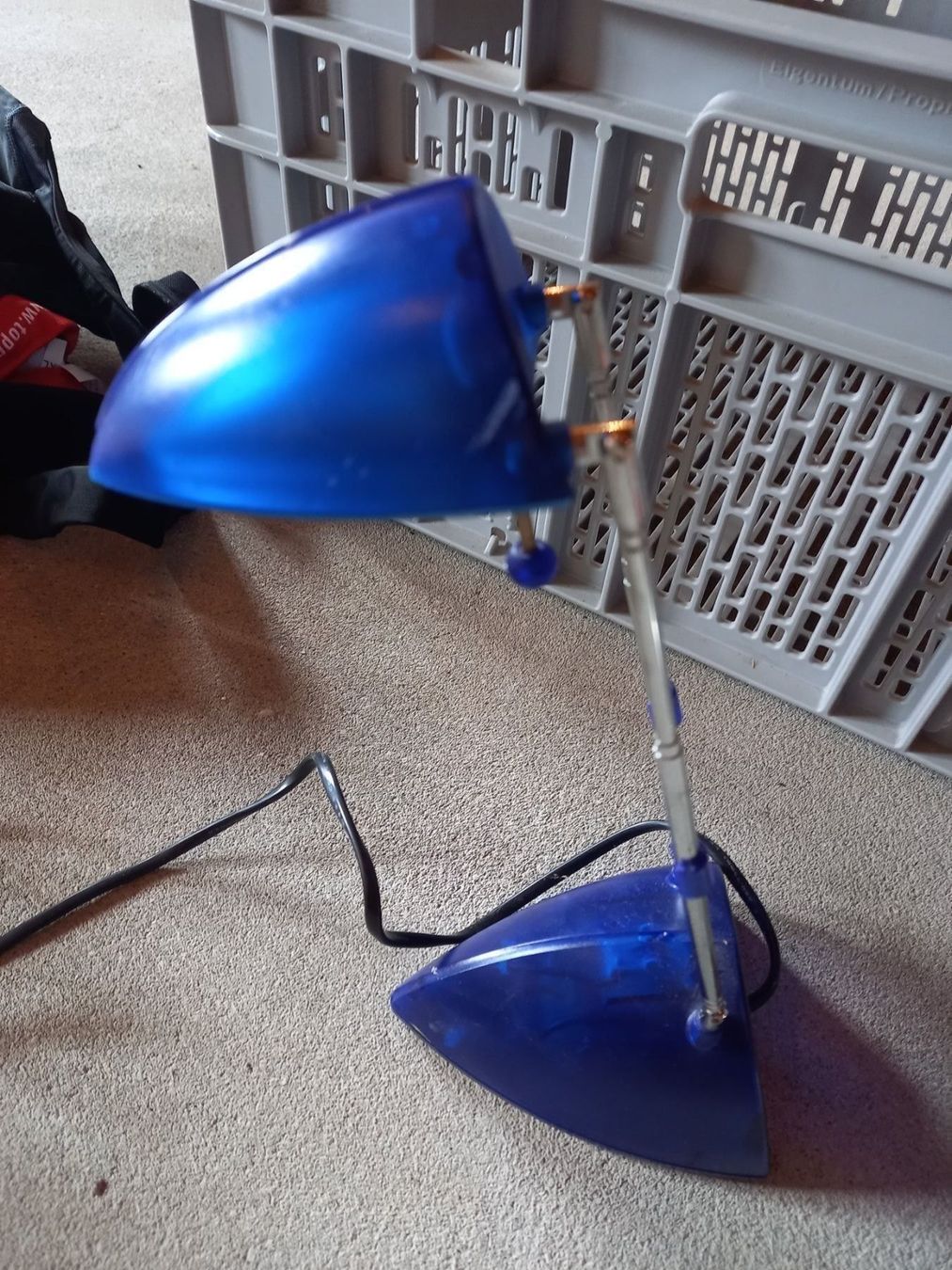 Lampade: Blaue Schreibtischlampe – Usato da Frick venduto da sika1960