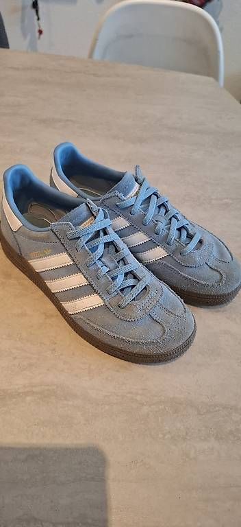 Scarpe da uomo: Adidas Spezial bleu ciel – Usato da Ardon venduto da Virgil7 1