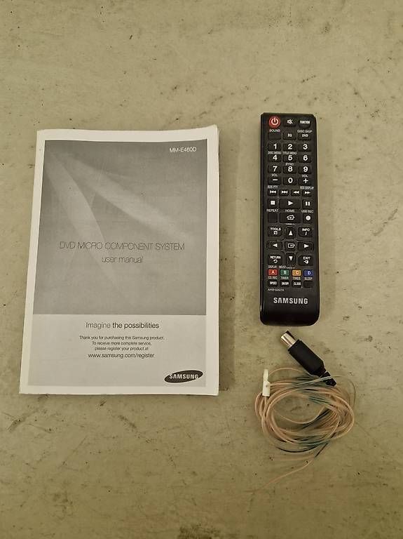 Lettore multimediale & Streamer: Samsung MM-E460D Stereoanlage Bluetooth & DVD – Usato da Kaiseraugst venduto da Hassi_66 2