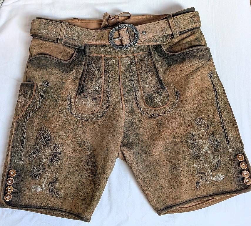 Hosen: Lederhose – Gebraucht aus Winterthur von miq_6zzp