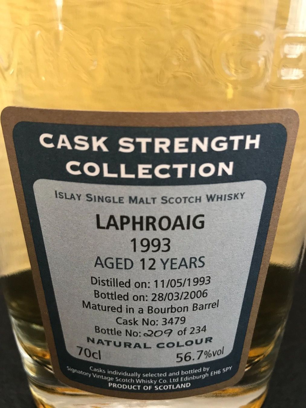 Laphroaig Spirituosen: LAPHROAIG 1993 SIGNATORY 56.7% Vol. – Neu und originalverpackt aus Utzigen von Lavendel1975 1