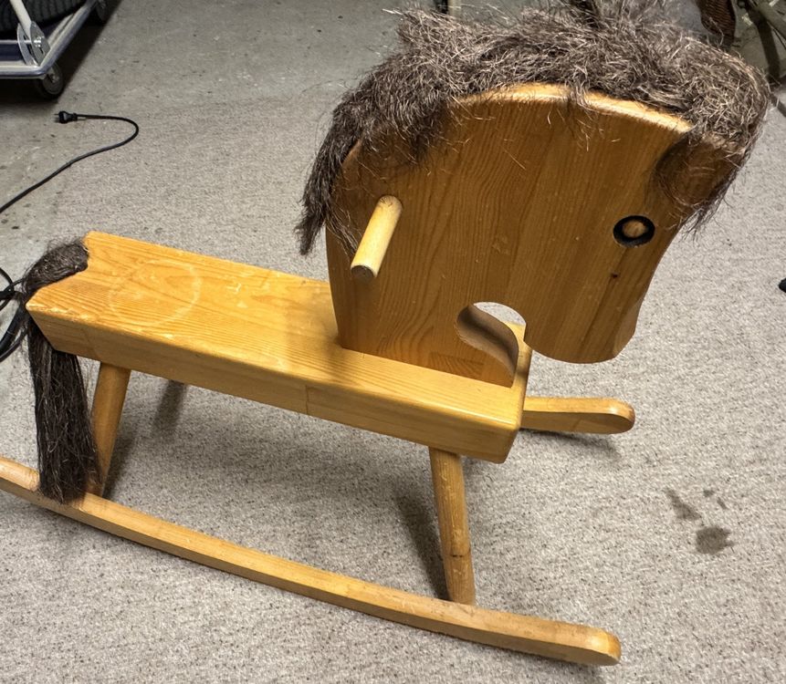 Schaukelpferd Mahne Erneuern