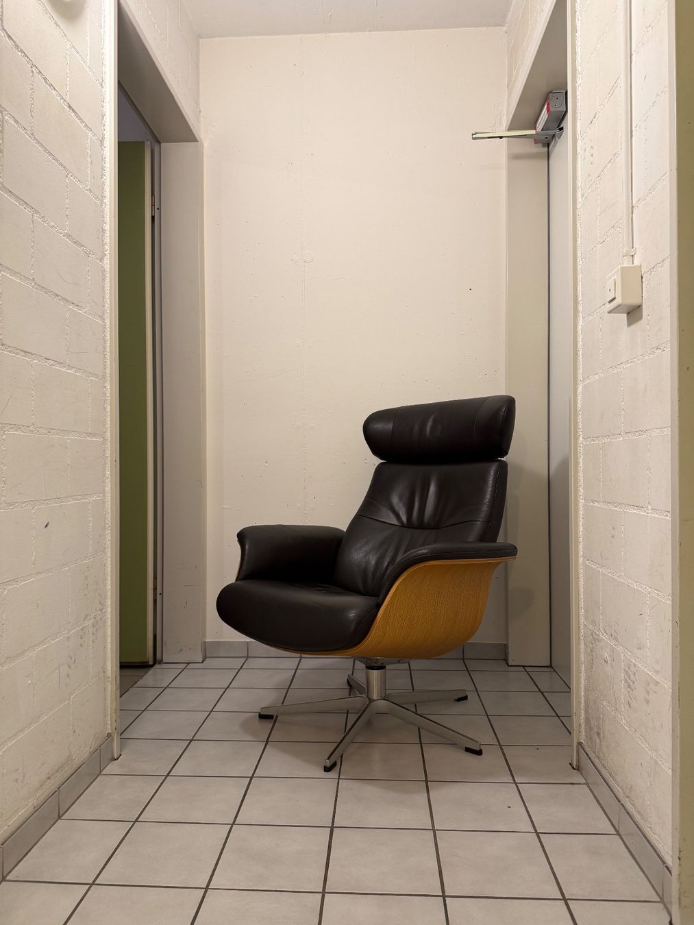 Fauteuils: Conform Time Out Relaxsessel mit Hocker – D'occasion à Frauenfeld par Elooooo 2