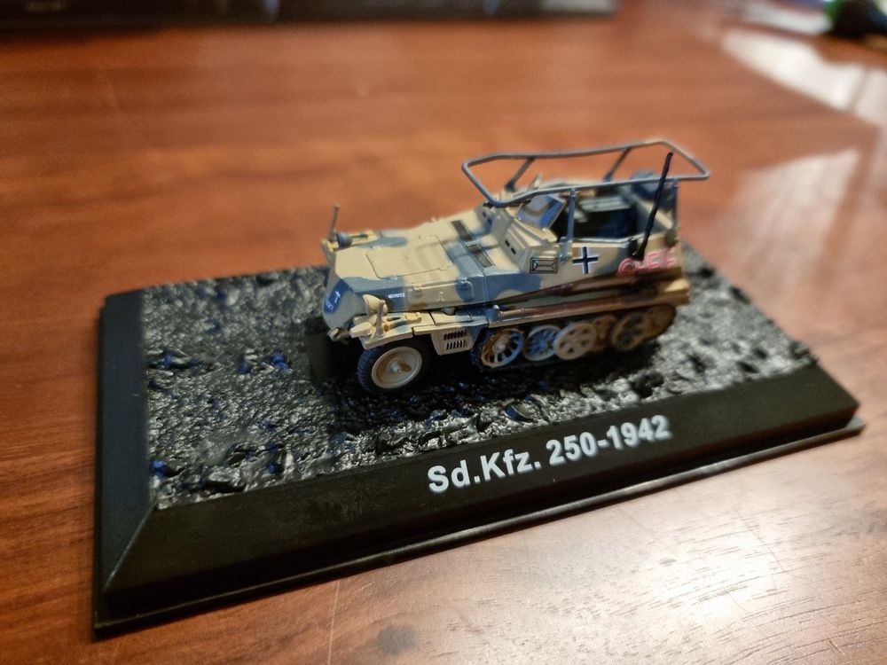 1/72 Sd.Kfz. 2501942 Erwin Rommel Command car Kaufen auf Ricardo