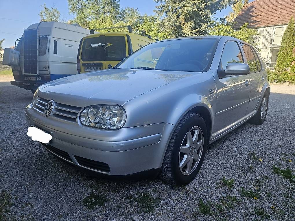 Automobili: VW Golf 4 1.6 16V 25Years Edition – Usato da Thun venduto da Fc-Thun1898