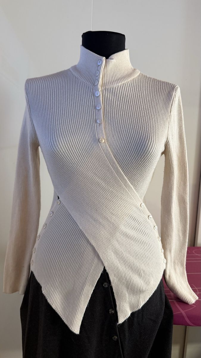 Lots de vêtements: Winterset Rock&Pullover gr S-M  – D'occasion à Haslen GL par rana04 1