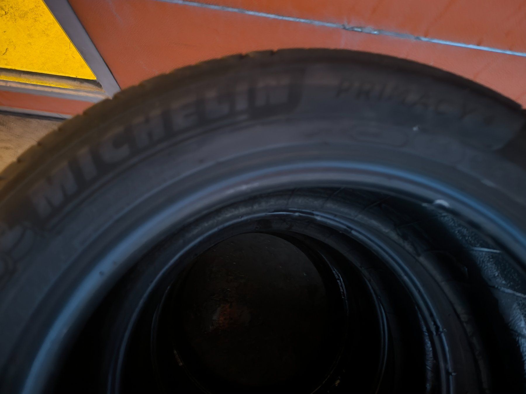 Michelin Pneumatici & Ruote complete: 225/55R17 Michelin – Usato da Jona venduto da Nabobtuning 1