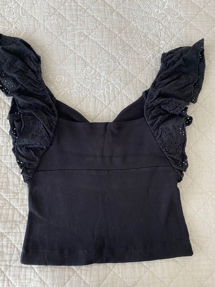 Guess Top: Guess Damen Tops elastisch – Nuovo (secondo la descrizione) da Rorschach venduto da lvi_p29s 1