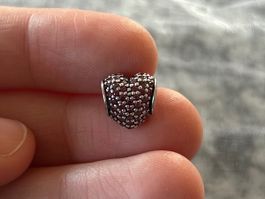 Pandora Pavé-Herz ❤️ wunderschön funkelnd 💎 Top!