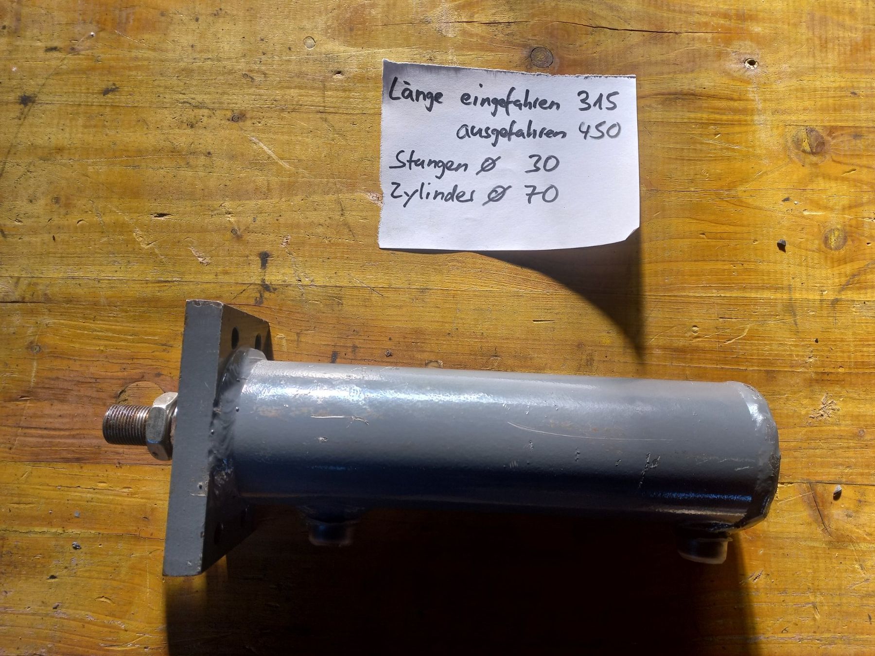 Altri prodotti elettronici: Hydraulikzylinder neu oder neuwertig vermutlich von Dulevo 8 – Usato da CH - DULLIKEN venduto da swissclassicparts