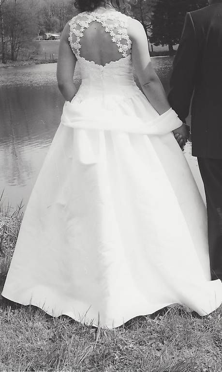 Vestiti: Brautkleid Grösse 38 – Usato da Weinfelden venduto da Mausi2 3