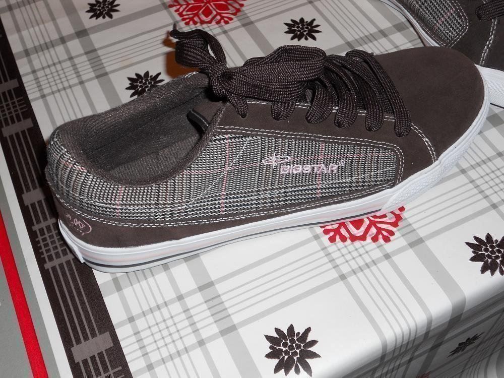 Herrenschuhe: Neu: BigStar Schnürschuhe - braun gemustert - Gr. 42 – Neu (gemäss Beschreibung) aus Uznach von Laeuffer 1
