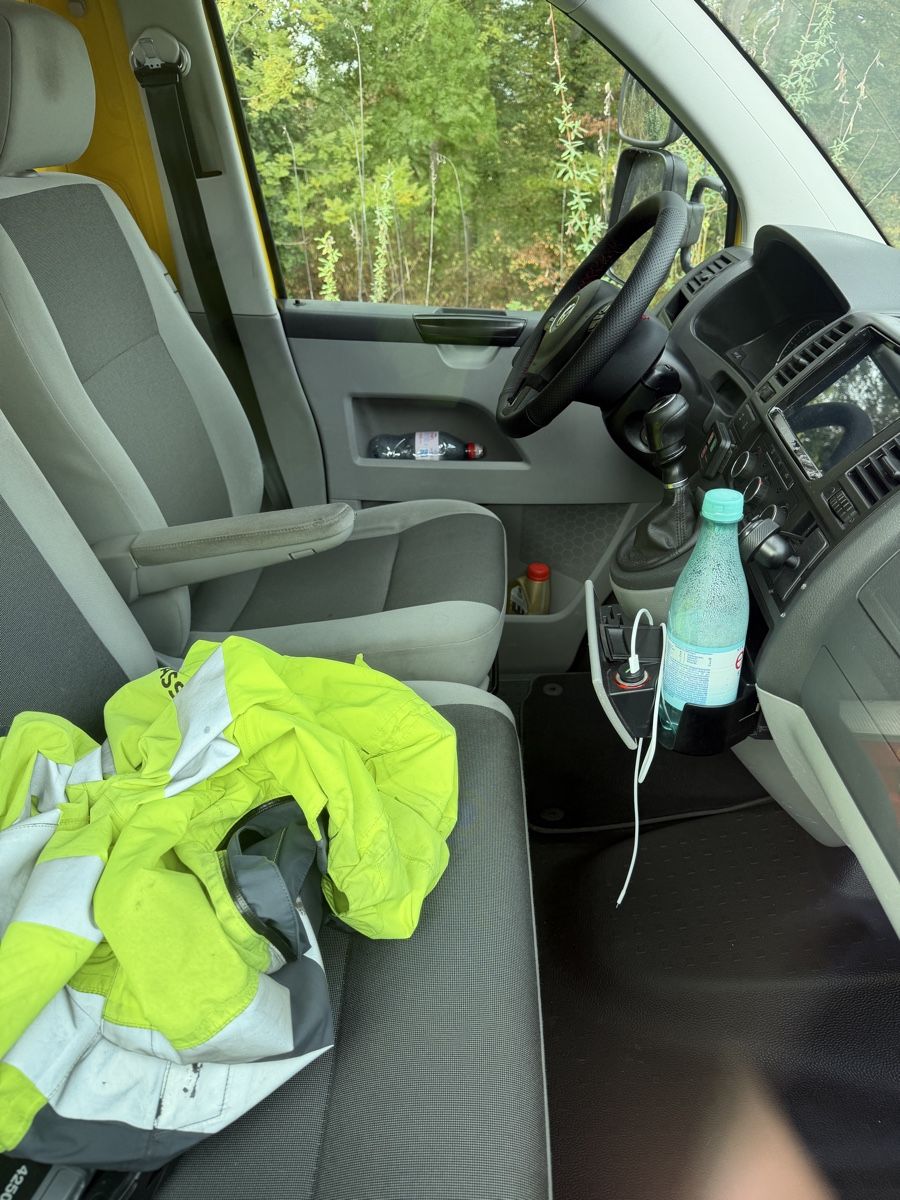 VW Veicoli commerciali: VW T5 Abschleppwagen – Usato da Fribourg venduto da miftarik 5