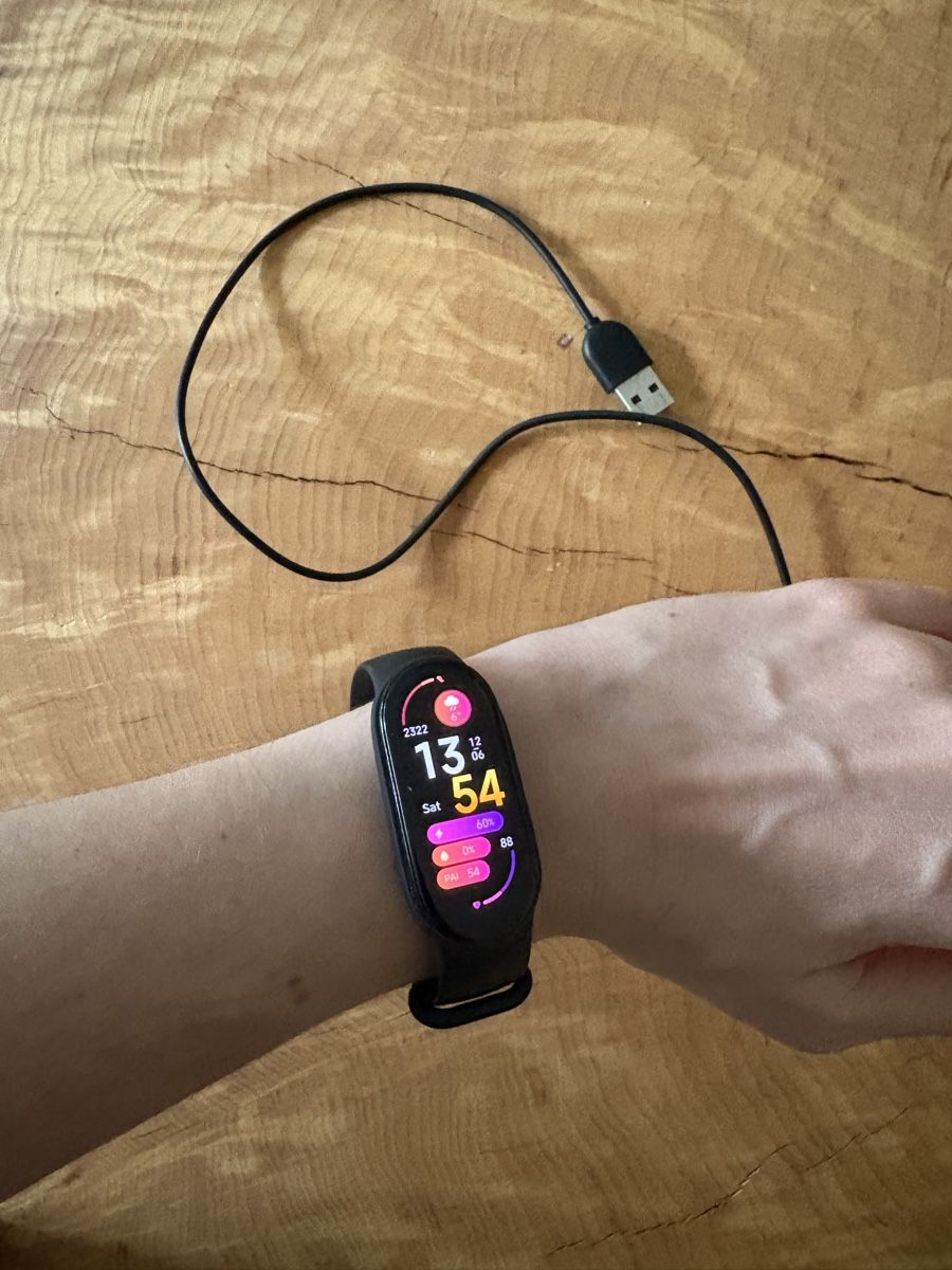 Xiaomi Smartwatch: Xiaomi Mi Smart Band 7 - Montre Connectée – Usato da Zürich venduto da AnnaSa