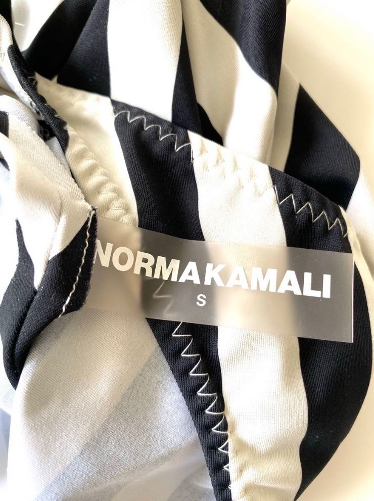 Badekleider & Bikinis: norma kamali 90s swimsuit 36  / 38 – Gebraucht aus adliswil von PRELOVED_ 1